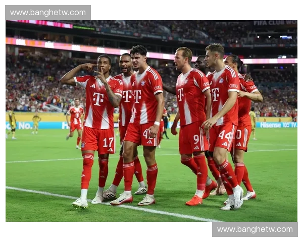 拜仁慕尼黑2025赛季完整赛程安排与重点赛事分析